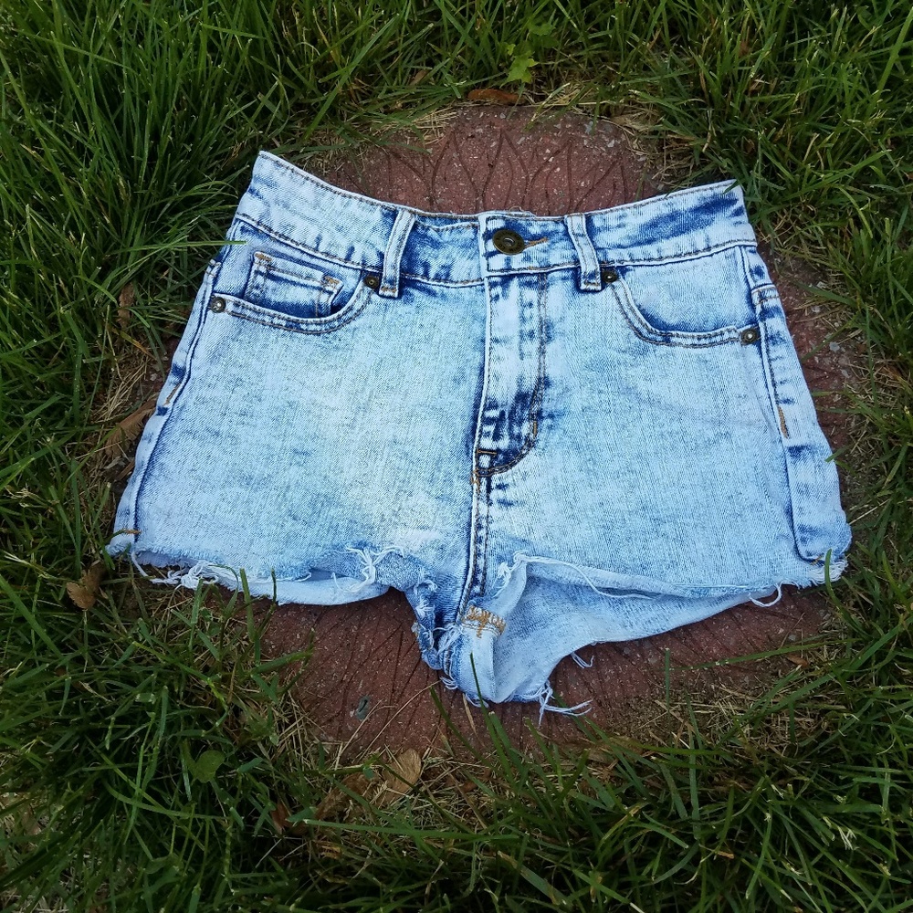 Bullhead Shorts Super High Rise Shorty